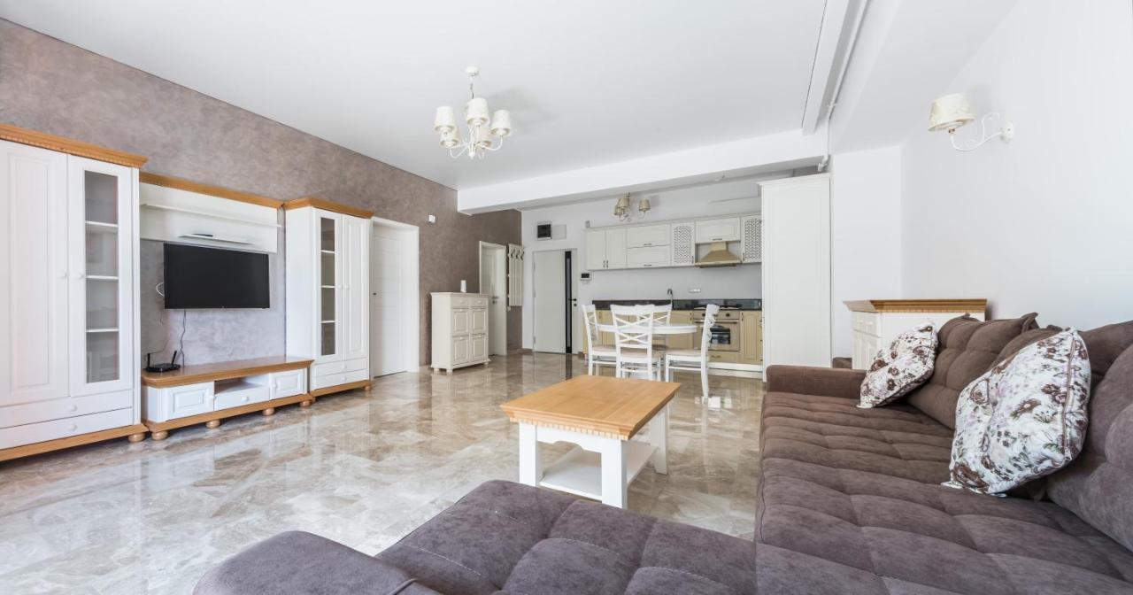 Sns Apartament In Vila Sophia Mamaia Exterior foto