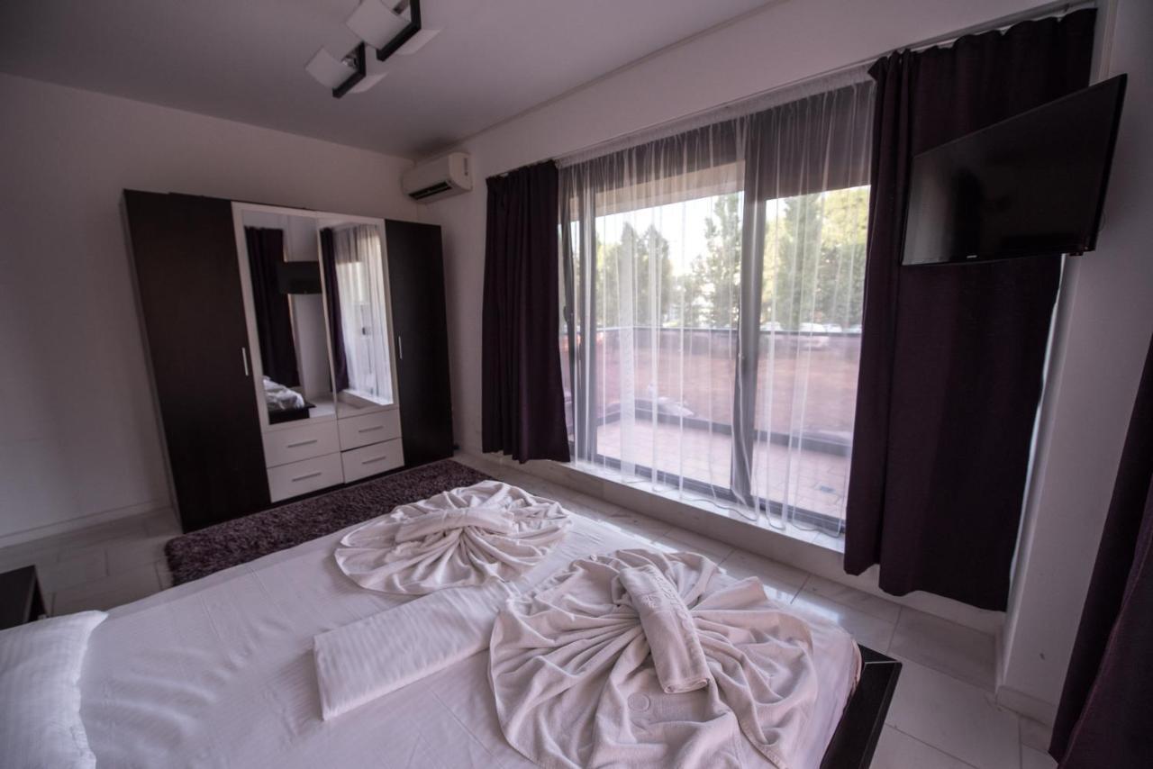 Sns Apartament In Vila Sophia Mamaia Exterior foto